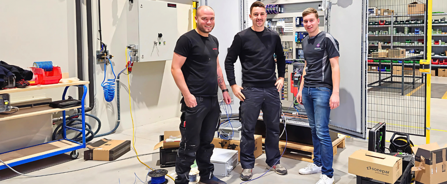 Team Schaltschrankbau WIMTECH und automations engineering